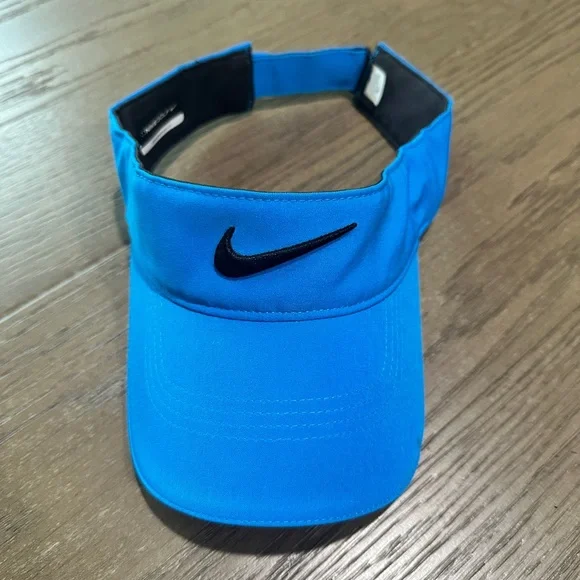 Nike Golf Sports Visor Men’s Adjustable Royal Blue - Picture 1 of 7